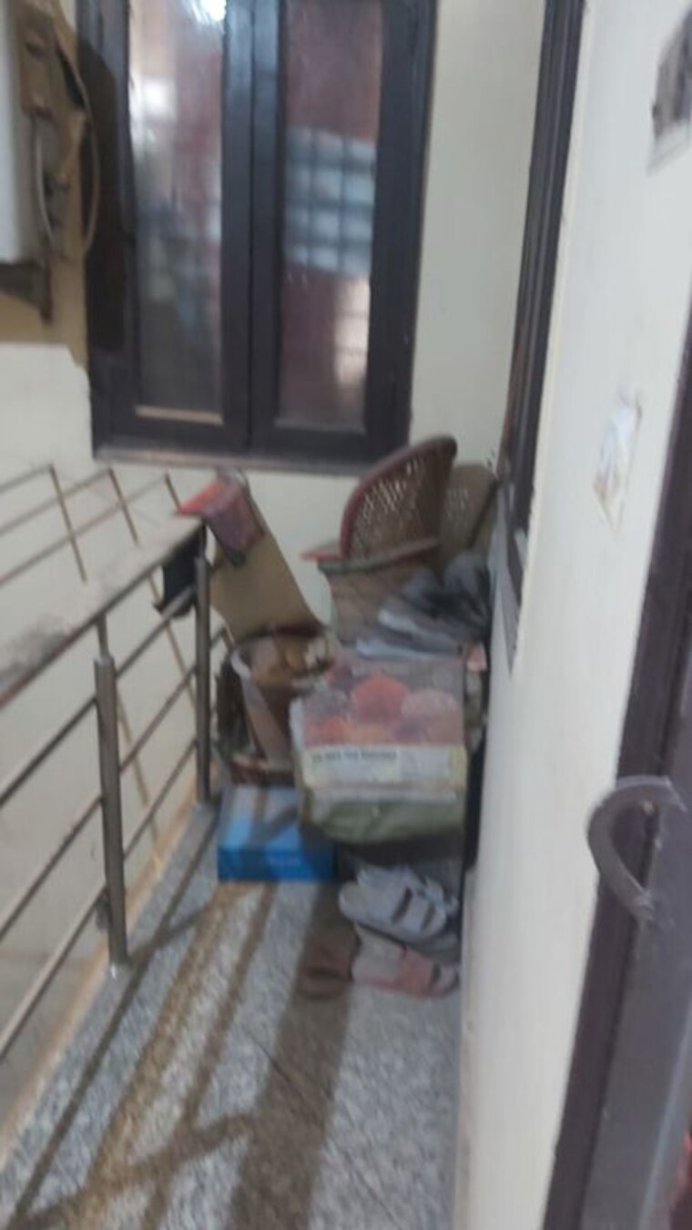 Balcony, mayur vihar 2.5 Bedroom 460 Sq.Ft. Builder Floor In Mayur Vihar Delhi 10581730