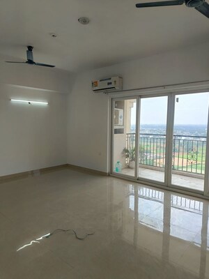 Room in 3 BHK Apartment at ATS Marigold, Sector 89a – for Rent
