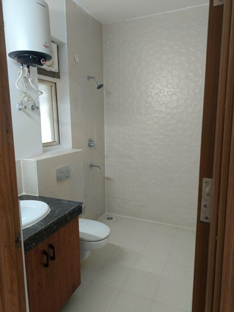 Bathroom, ats-marigold 3 Bedroom 1750 Sq.Ft. Apartment In Sector 89a Gurgaon 10581639