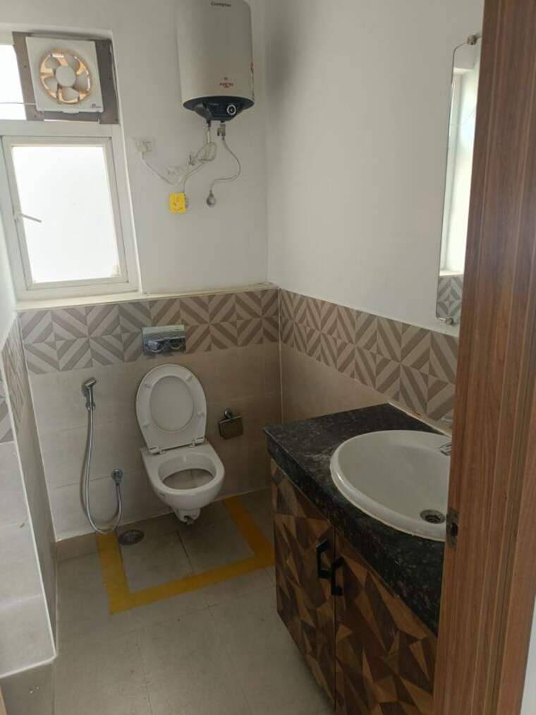 Bathroom, ats-marigold 3 Bedroom 1750 Sq.Ft. Apartment In Sector 89a Gurgaon 10581639