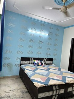 2 BHK Builder Floor For Rent in Lajpat Nagar 4