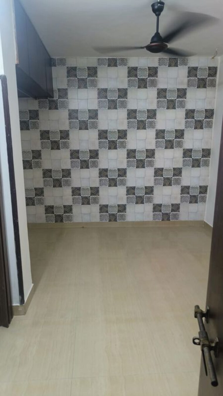 Room, manuel-rodrigues-apartment 1 RK 250 Sq.Ft. Apartment In Santacruz East Mumbai 10581751
