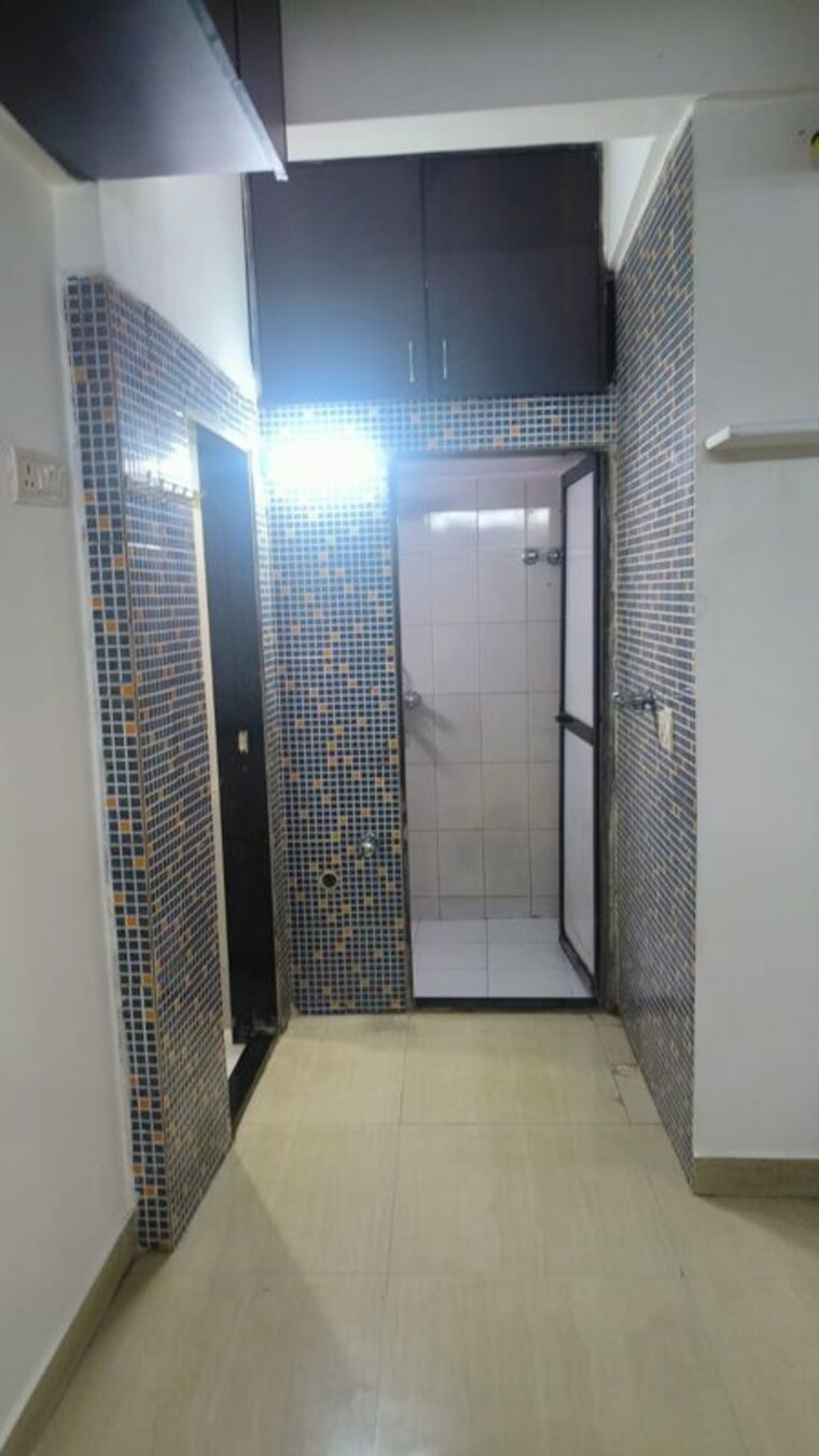 Bathroom, manuel-rodrigues-apartment 1 RK 250 Sq.Ft. Apartment In Santacruz East Mumbai 10581751