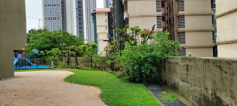 Garden, wadhwa-imperial-heights 3.5 Bedroom 1350 Sq.Ft. Apartment In Goregaon West Mumbai 10581764