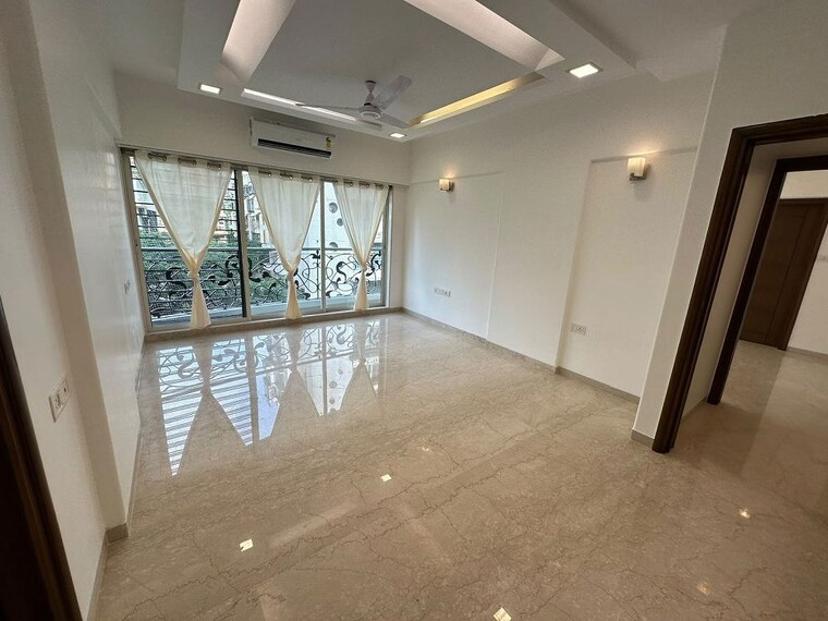 Room, khar west 3 Bedroom 1100 Sq.Ft. Apartment In Khar West Mumbai 10581785