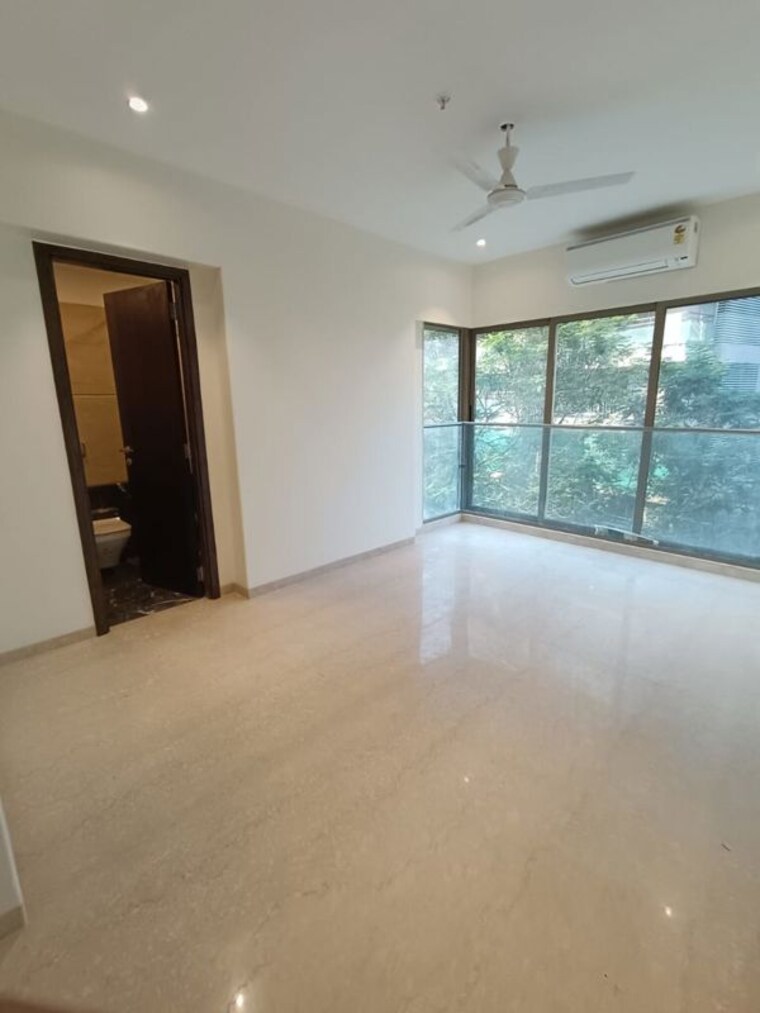 Room, supreme-evana 3 Bedroom 1100 Sq.Ft. Apartment In Bandra West Mumbai 10581793