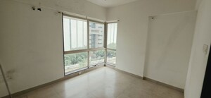 Room in 2 BHK Apartment at Aspen Park, Goregaon East – for Rent