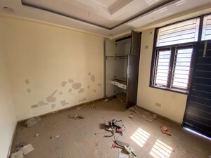 Room in  Apartment at Uttam Nagar – for Sale