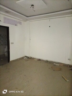 Room in  Apartment at Uttam Nagar – for Sale