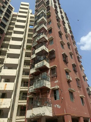 Apartment – Exterior View View at Udhna - for Sale