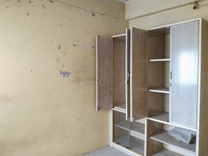 Room in  Apartment at Ankleshwar – for Sale