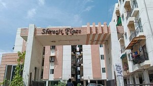  Apartment For Sale in Vadsar
