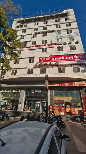  Office Space For Sale in Shanti Nagar