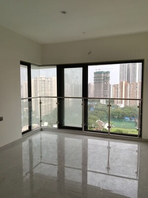 2 BHK Apartment For Rent in Silver Serene Goregaon, Goregaon West