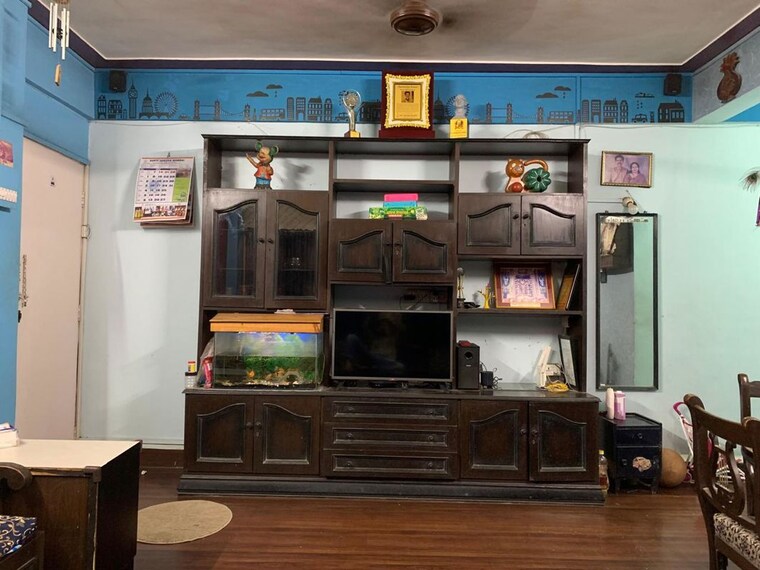 Gym, panom-park 2 Bedroom 650 Sq.Ft. Apartment In Vile Parle East Mumbai 10581794