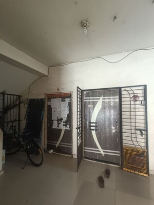   Apartment at Kamrej – for Sale
