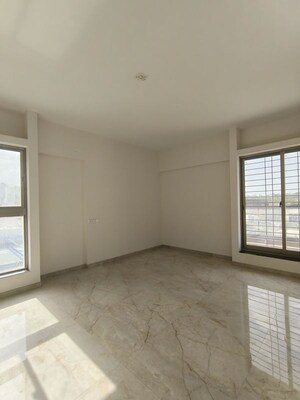 Room in 2 BHK Apartment at Majestique Towers, Kharadi – for Sale