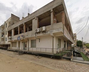  Shop For Sale in Niwaru