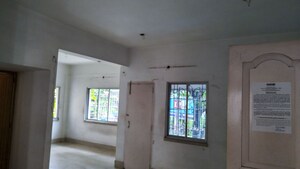 Room in  Apartment at Netaji Subhas Chandra Bose Road – for Sale