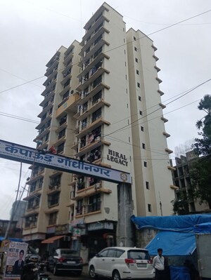  Apartment For Sale in Kandivali West