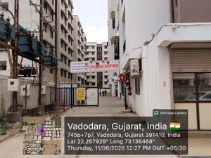  Apartment – Exterior View View at Bill - for Sale