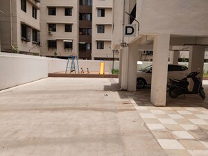  Apartment – Exterior View View at Bill - for Sale