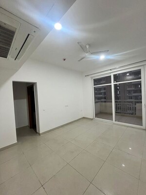 Room in 2 BHK Apartment at SS The Leaf, Sector 85 – for Rent