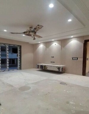 Room in 3 BHK Builder Floor at Sector 1 – for Sale