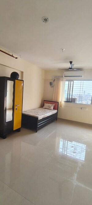 Living Room in  Pg at Malad East – for Rent