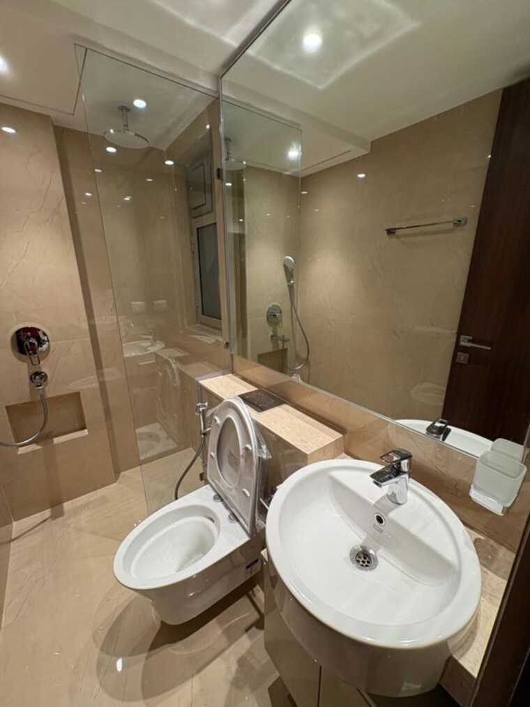 Bathroom, hiranandani-highland 2 Bedroom 585 Sq.Ft. Apartment In Powai Mumbai 10581993
