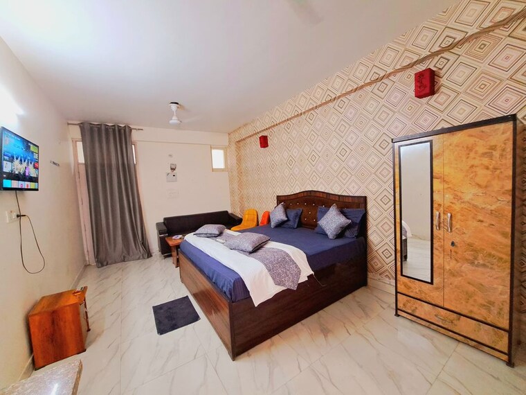 Bedroom, radhey-krishna-orchid 1 RK 550 Sq.Ft. Builder Floor In Sector 101 Noida 10582001