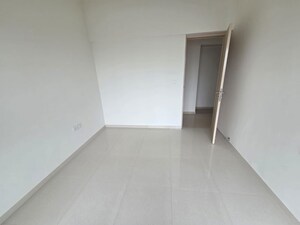Room in 3 BHK Apartment at L And T Rejuve 360, Mulund West – for Rent