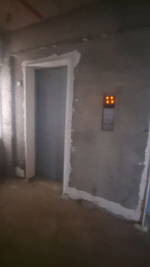 Building Lobby in 4 BHK Apartment at Mehta Villa 79, Santacruz West – for Sale