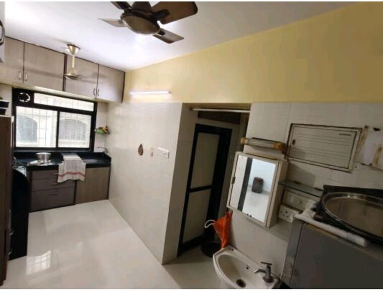 Living Room, lodha-new-cuffe-parade 1 Bedroom 780 Sq.Ft. Apartment In Wadala Mumbai 10582107