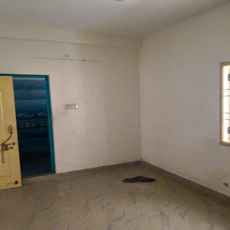 Room, kundrathur  990 Sq.Ft. Apartment In Kundrathur Chennai 10582124