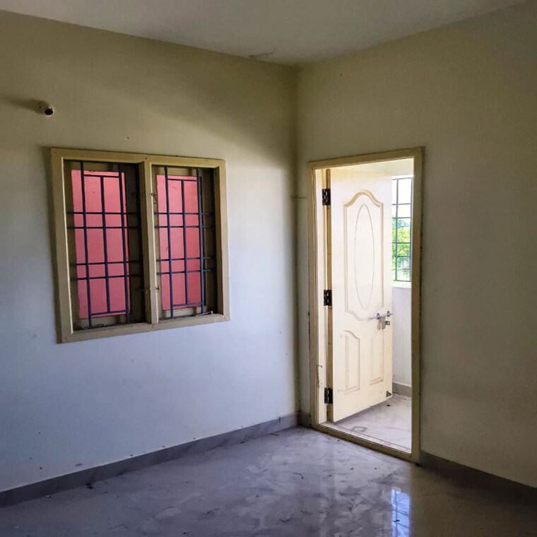 Room, kundrathur  990 Sq.Ft. Apartment In Kundrathur Chennai 10582126