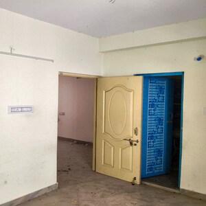 Room in  Apartment at Kundrathur – for Sale