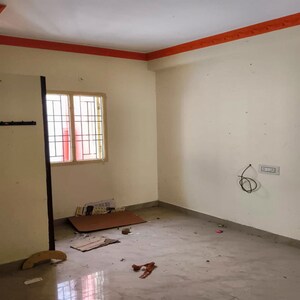 Room in  Apartment at Kundrathur – for Sale