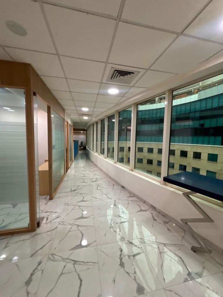 Balcony, bandra kurla complex Commercial Office Space 3220 Sq.Ft. In Bandra Kurla Complex Mumbai 10582150