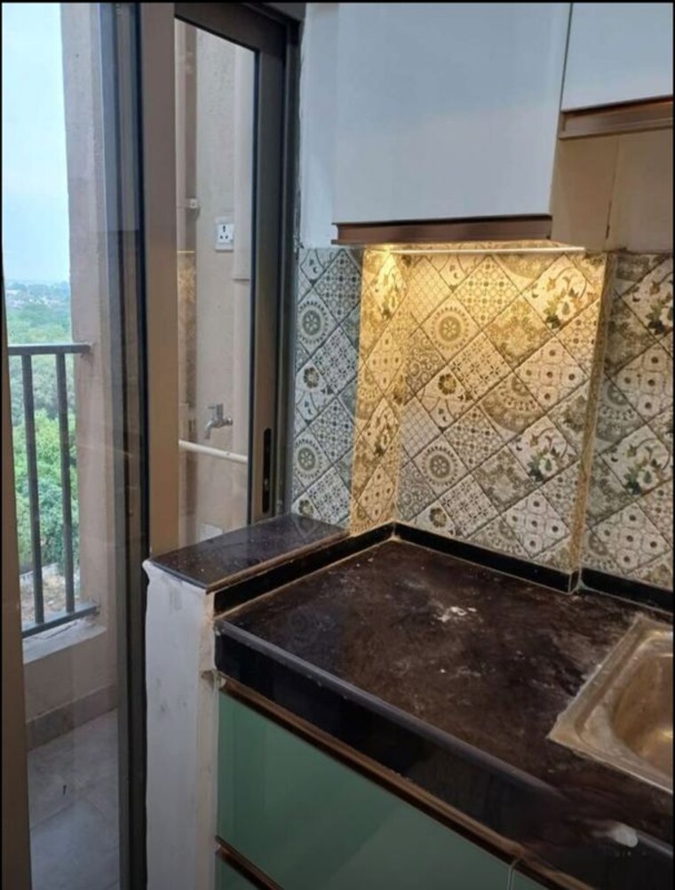 Kitchen, gomti nagar 3 Bedroom 1800 Sq.Ft. Apartment In Gomti Nagar Lucknow 10582142