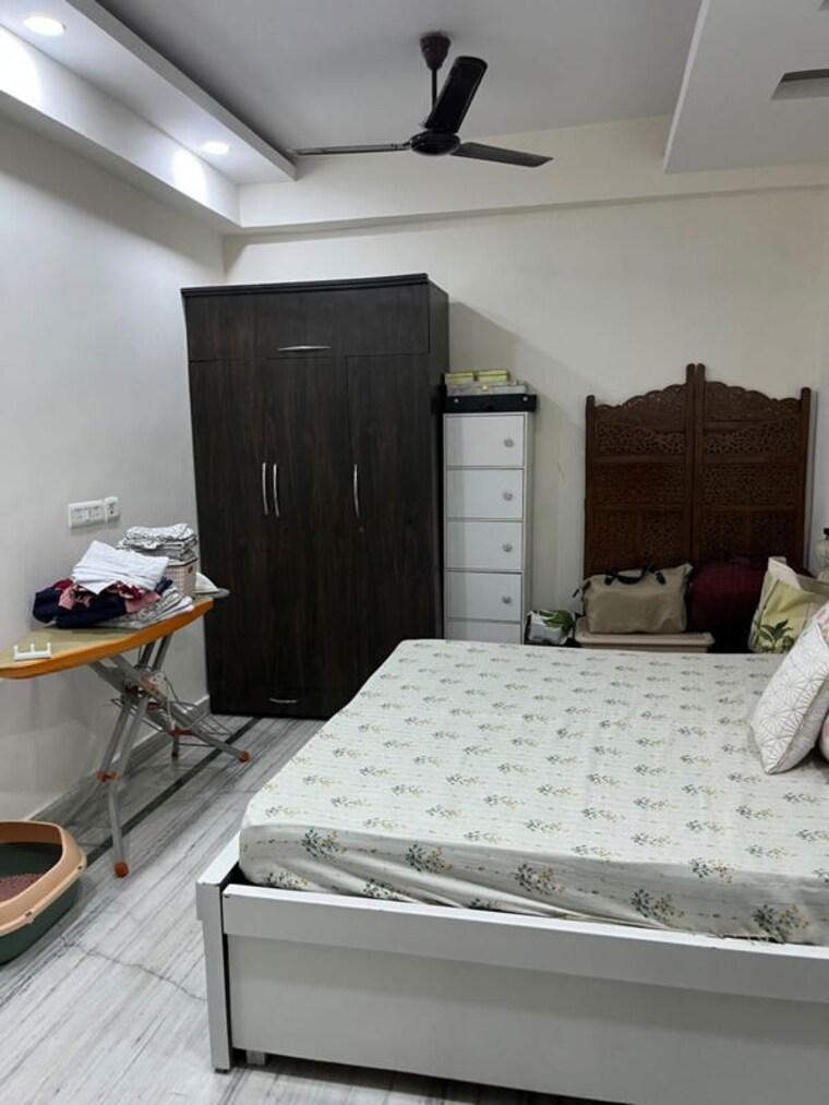 Bedroom, sector 50 4 Bedroom 3500 Sq.Ft. Villa In Sector 50 Noida 10582166