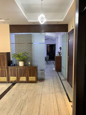 Kitchen in 4 BHK Villa at Sector 50 – for Rent