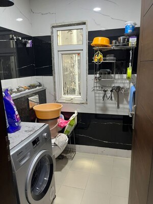 Team Area in 4 BHK Villa at Sector 50 – for Rent