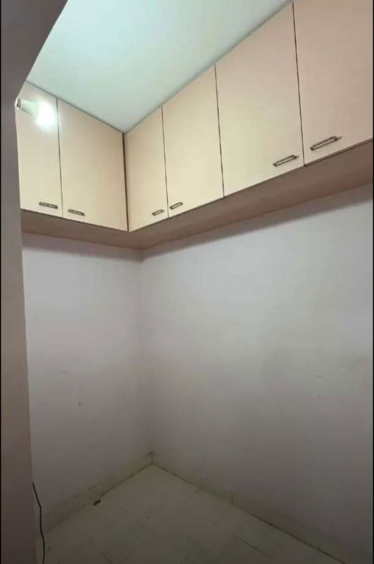 Room, gomti nagar 4 Bedroom 2100 Sq.Ft. Apartment In Gomti Nagar Lucknow 10582207