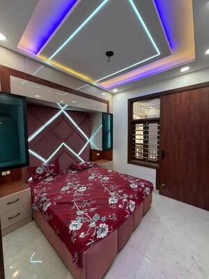 Bedroom in 2 BHK Builder Floor at Uttam Nagar – for Sale