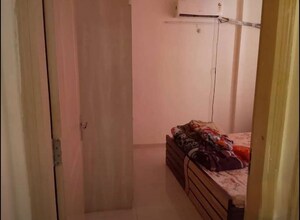 Bedroom in 3 BHK Apartment at Shalimar Emerald, Butler Colony – for Rent
