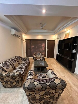 2 BHK Builder Floor For Rent in Sector 40