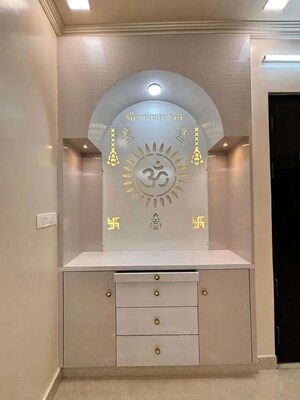 Bathroom in 3 BHK Builder Floor at Uttam Nagar – for Sale