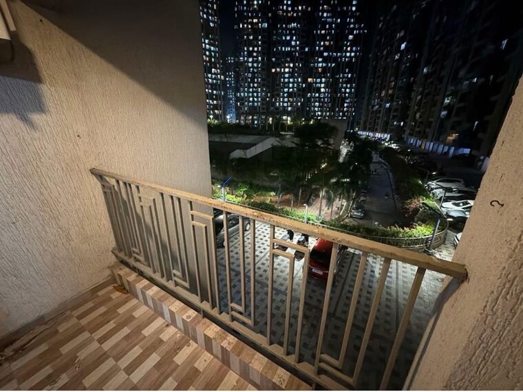 Balcony, anandwadi 1 Bedroom 550 Sq.Ft. Apartment In Anandwadi Thane 10582262