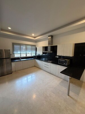 Living Room in 3 BHK Apartment at Indiranagar – for Rent